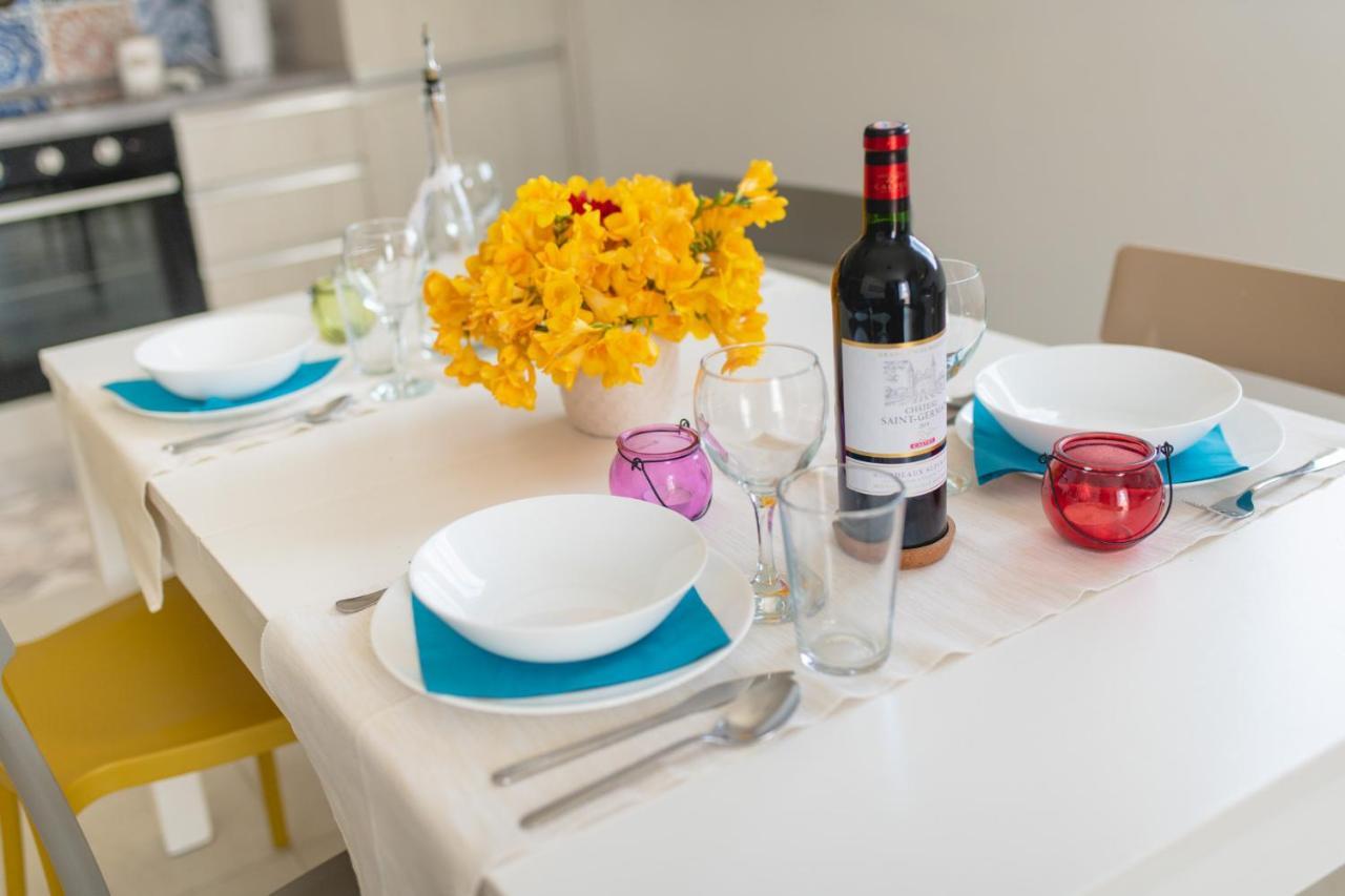 Sliema, Villa Savoia Luxury Apartment For 5 Guests Gzira Exteriör bild