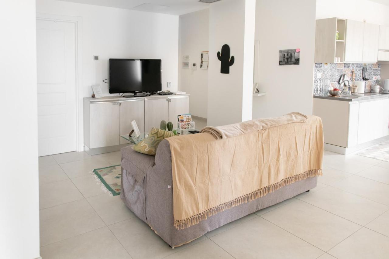 Sliema, Villa Savoia Luxury Apartment For 5 Guests Gzira Exteriör bild