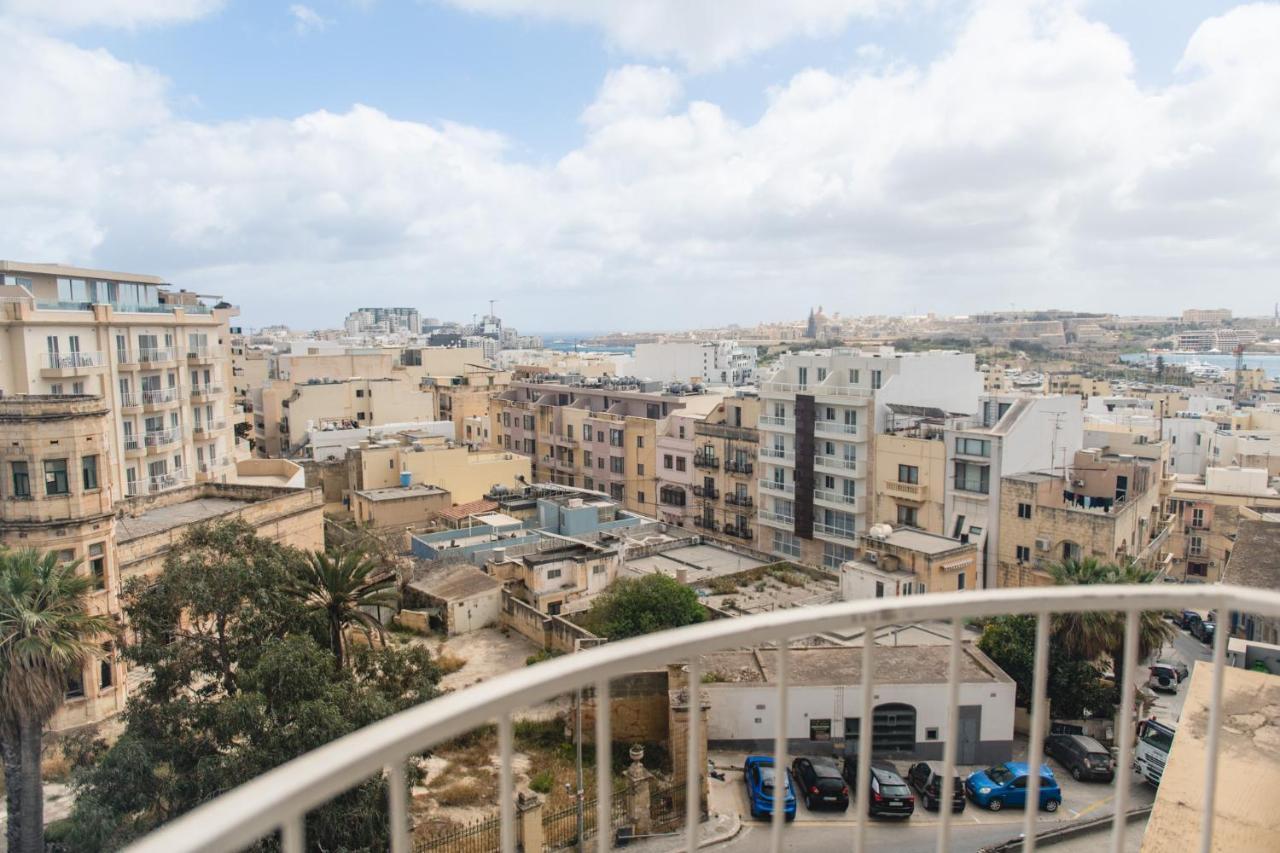 Sliema, Villa Savoia Luxury Apartment For 5 Guests Gzira Exteriör bild