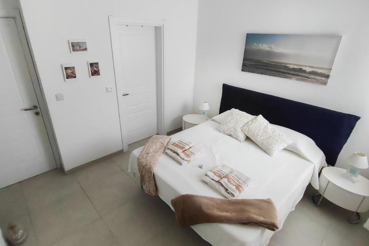 Sliema, Villa Savoia Luxury Apartment For 5 Guests Gzira Exteriör bild