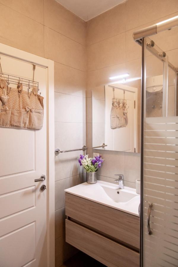 Sliema, Villa Savoia Luxury Apartment For 5 Guests Gzira Exteriör bild