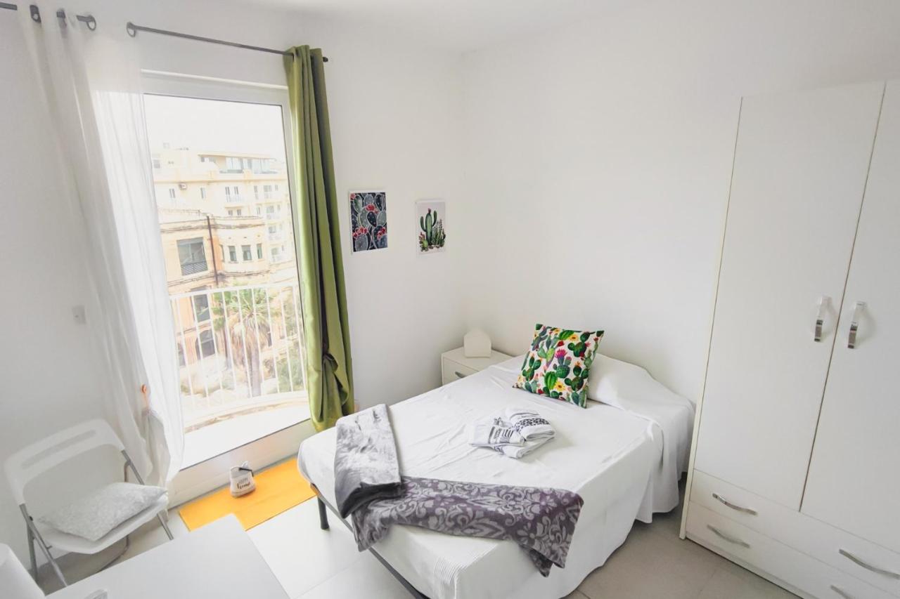 Sliema, Villa Savoia Luxury Apartment For 5 Guests Gzira Exteriör bild